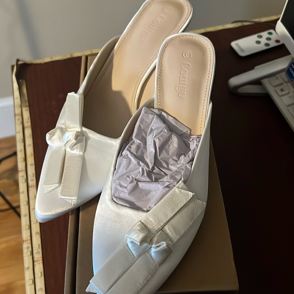 White high Hills slippers